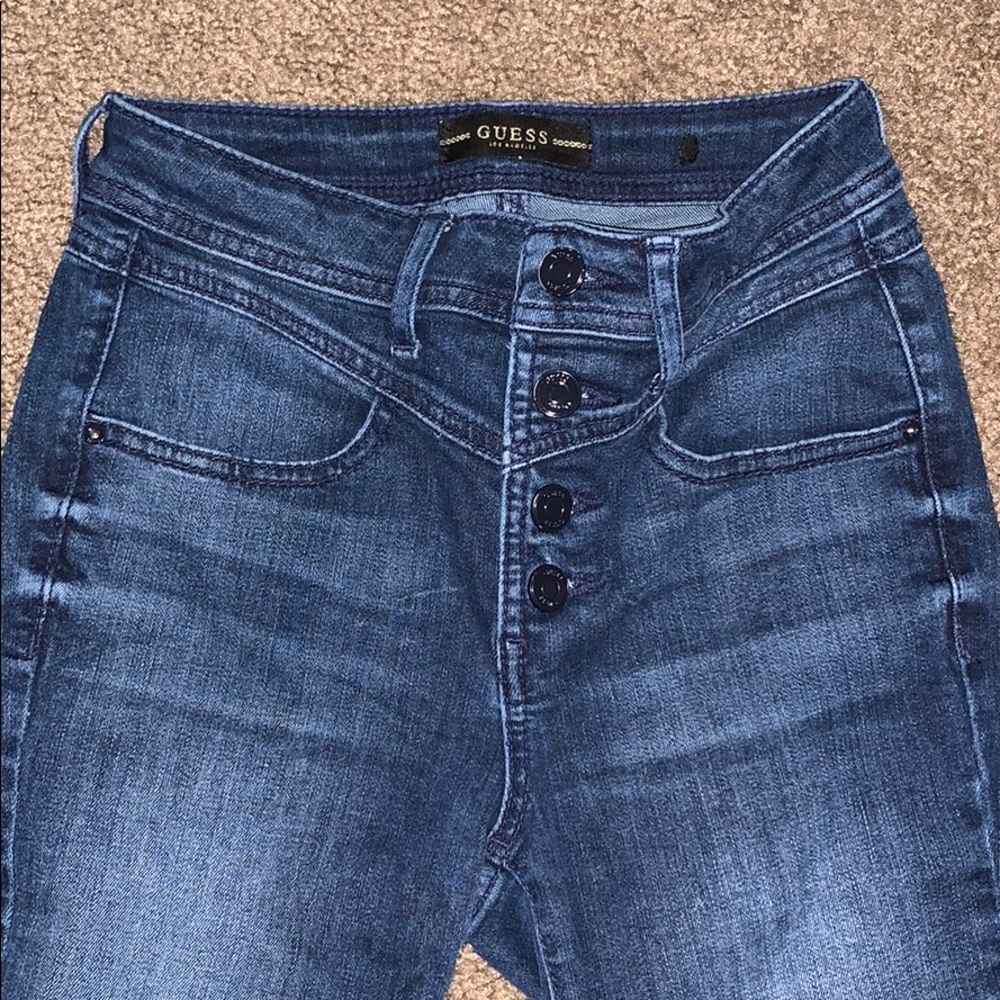 GUESS Mid Rise Jeans - Picture 2 of 3